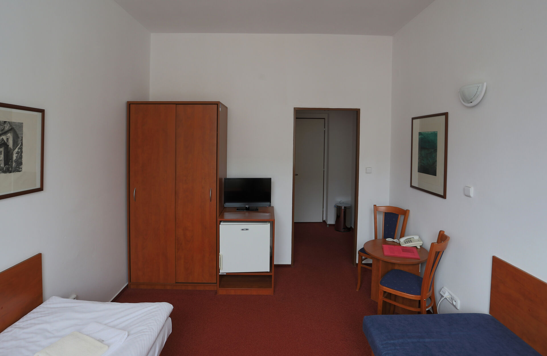 ELIO GARNI HOTEL